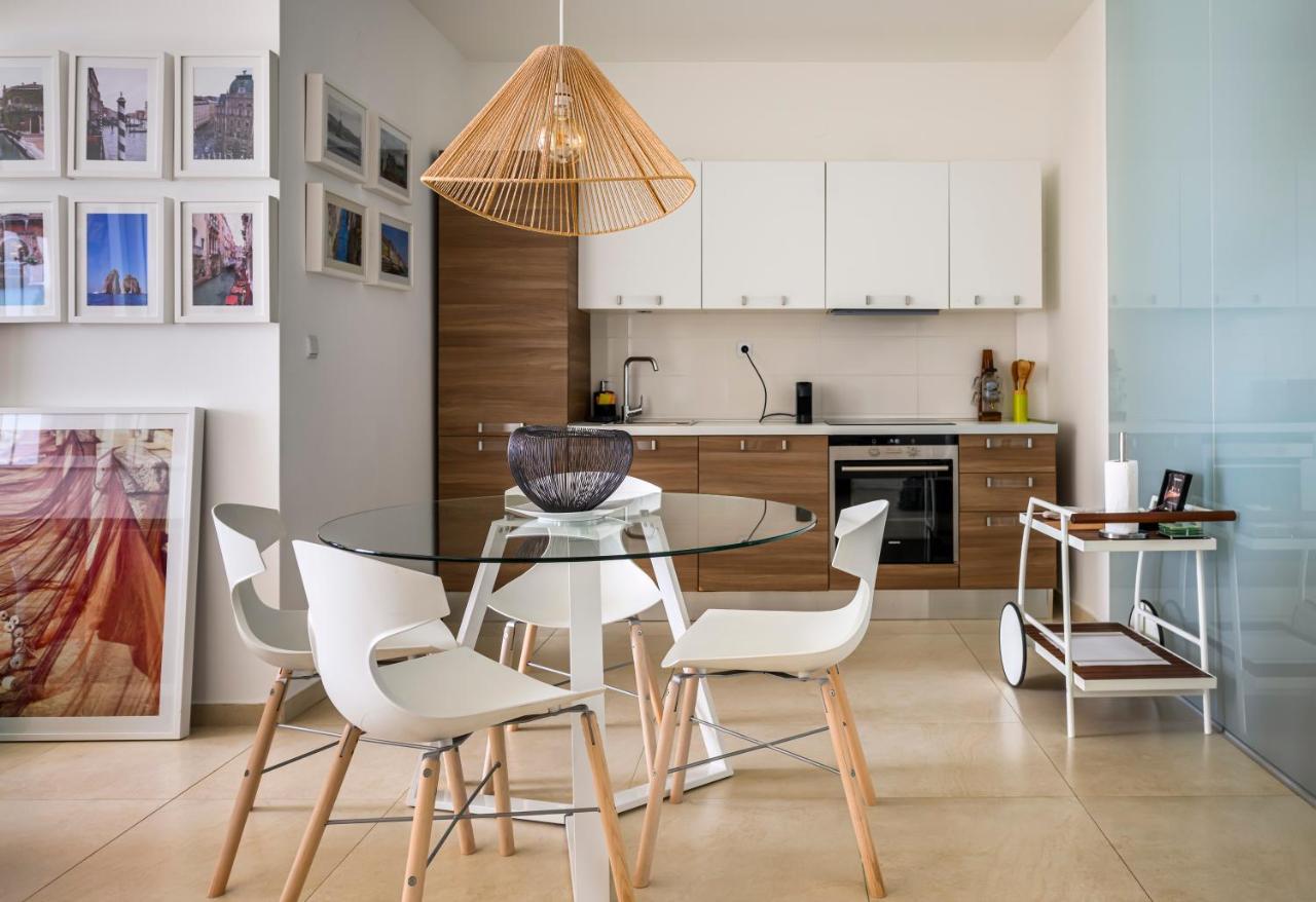 Gallery Luxury Suites & Rooms سبليت المظهر الخارجي الصورة